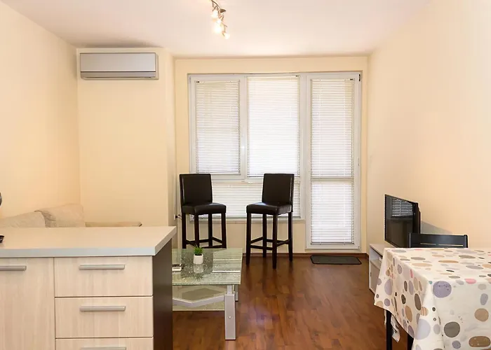 1bd Cozy Flat In Varna's Heart By Flat Mаnаger * 瓦爾納